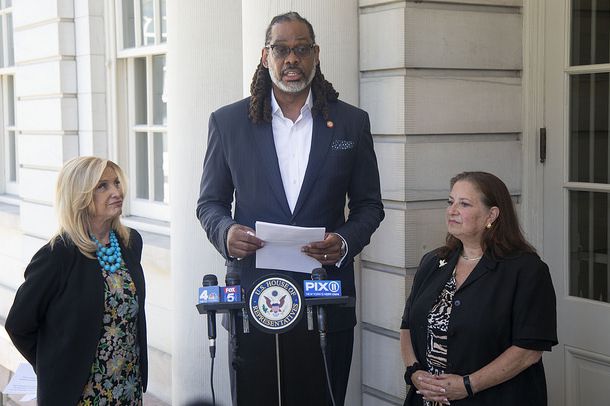 Robert Cornegy, Jr., is the world's tallest politician, at roughly 6'10" or 6'11", depending on how you measure.
